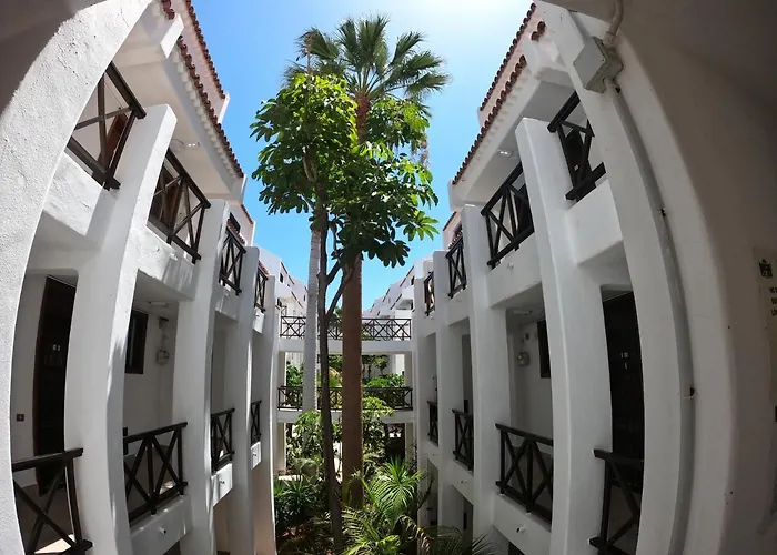 Parque Santiago I - * 美洲海滩